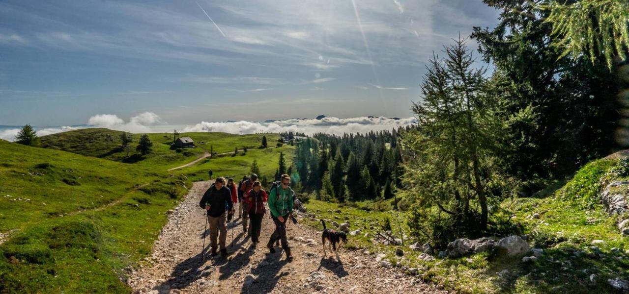 Naturel Hoteldorf Schoenleitn Latschach ober dem Faakersee Exteriér fotografie